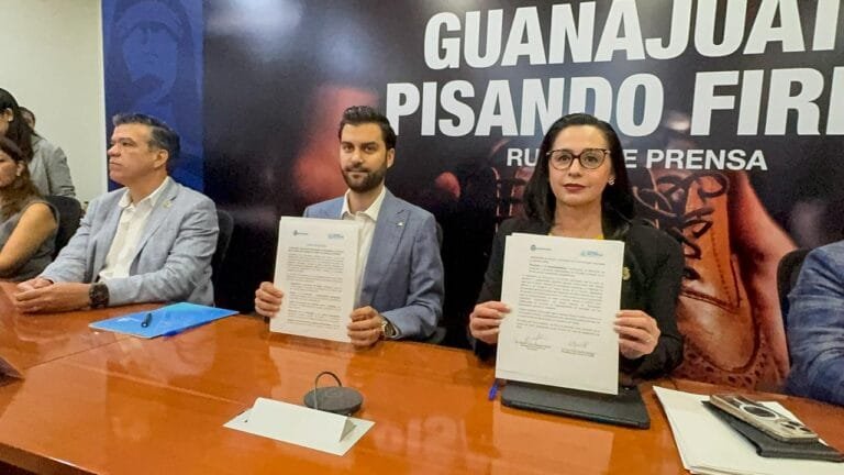 Guanajuato lanza ‘Pisando Firme’, estrategia que protege y potencia la industria del calzado.