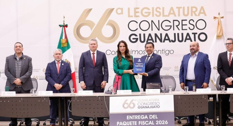 Entrega Gobernadora Libia Dennise el Paquete Fiscal 2026 al Congreso del Estado.