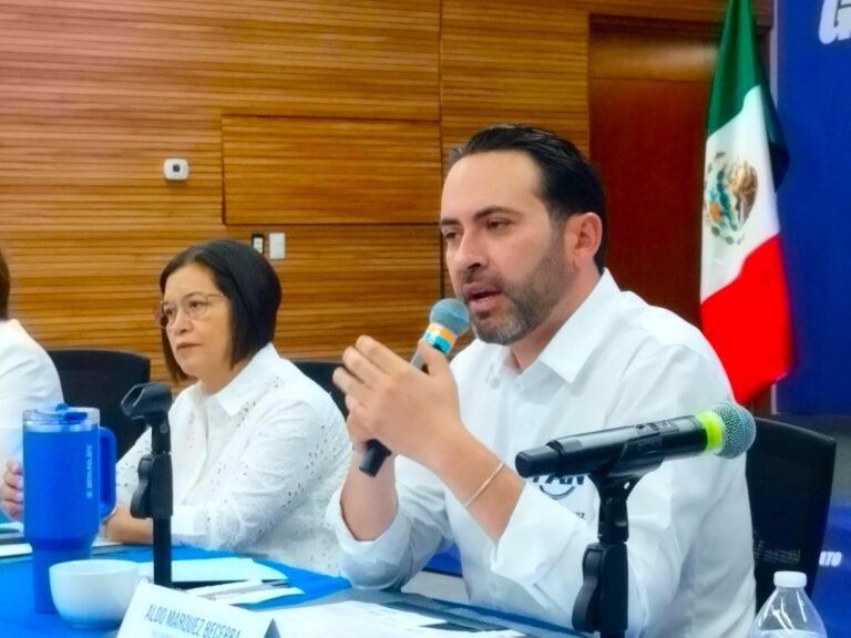PAN califica de “laxa y tardía” iniciativa de Sheinbaum para blindar elecciones de narcopolíticos.