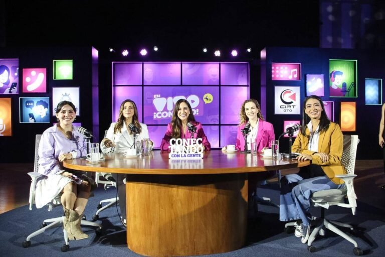 Libia Dennise reúne a destacadas comunicadoras para defender la libertad de expresión y visibilizar el liderazgo femenino.