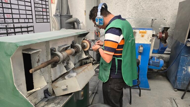 HEBIMEX concreta su primera exportación directa a Guatemala con apoyo de COFOCE.
