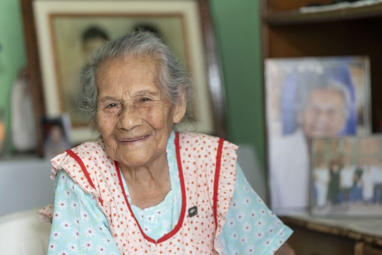 DIF Guanajuato comparte las primeras “Recetas para vivir” de personas centenarias; Eufemia, de 101 años, inspira con su historia.